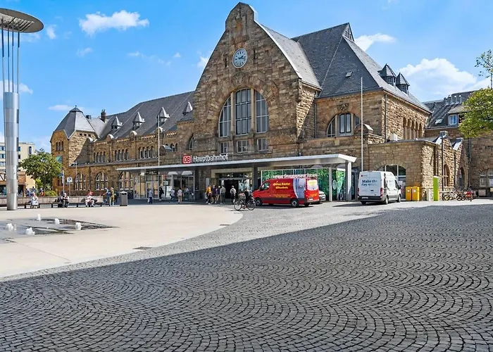 3, Direkt Am Bahnhof Aquisgrano